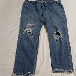 OLD NAVY Boyfriend Jeans 16 Medium Wash Distressed raw Hem 99% Cotton 1% Spandex